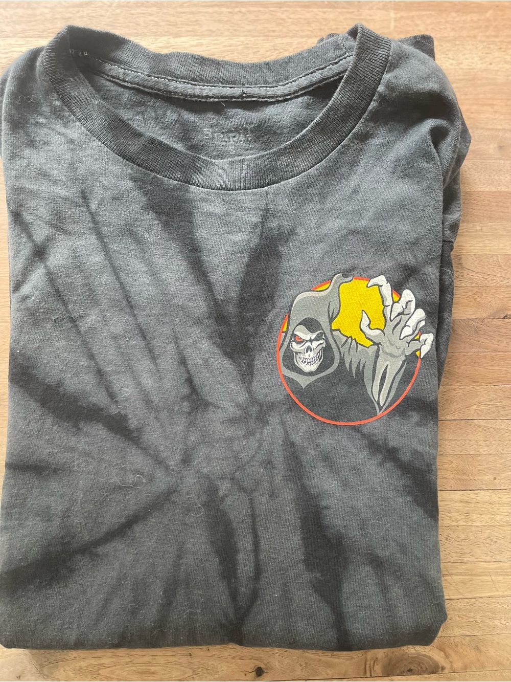 Spirit Halloween Reaper | Long Sleeve Shirt | Unisex Size Small